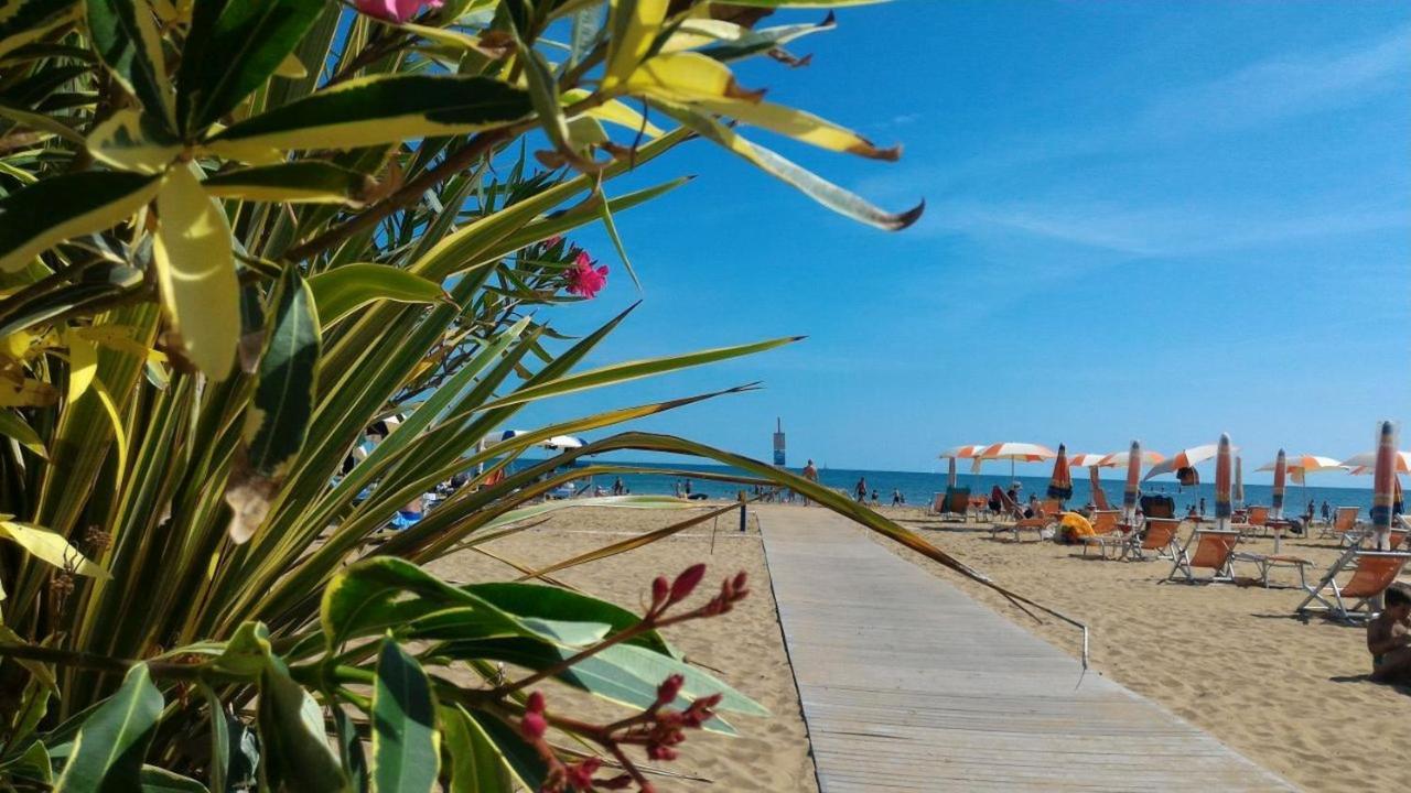 Appartamenti Angela E Pordenone Bibione Luaran gambar